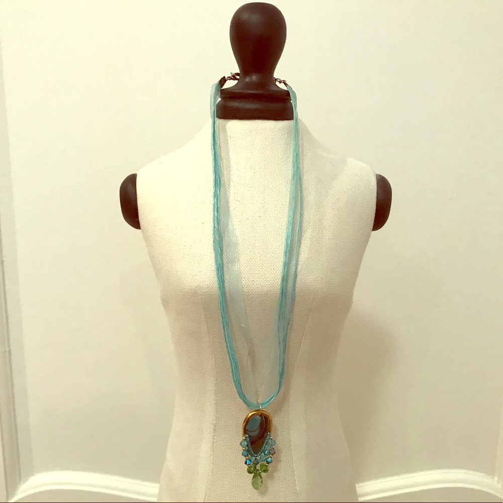 Bead necklace